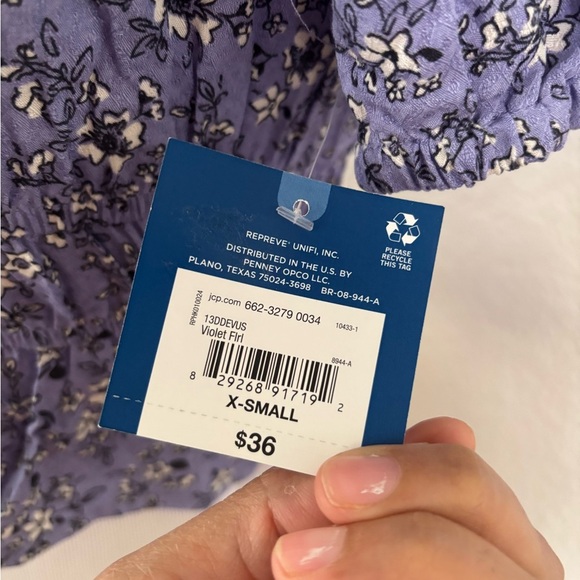 Arizona Jean Company Purple Flutter Sleeve Crop Top - Picture 4 of 9